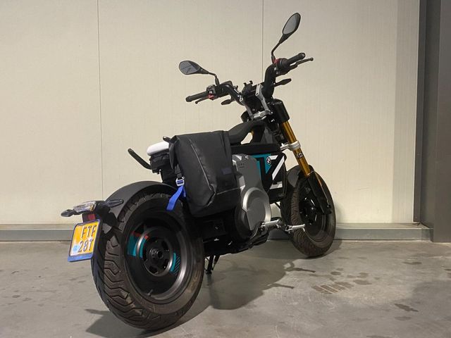 bmw - ce-02