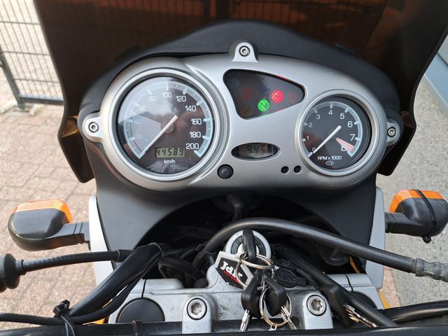 bmw - f-650-gs