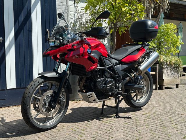 bmw - f-700-gs