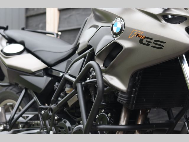 bmw - f-700-gs