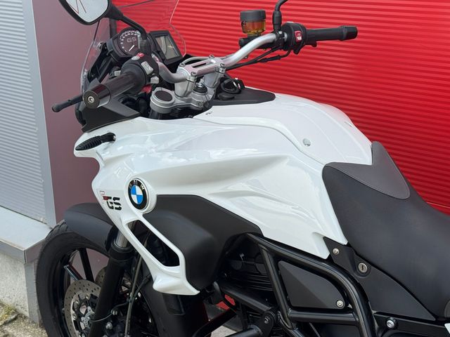 bmw - f-700-gs