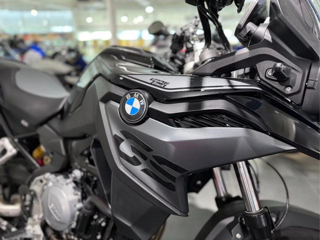 bmw - f-750-gs