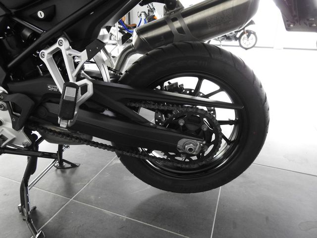 bmw - f-750-gs
