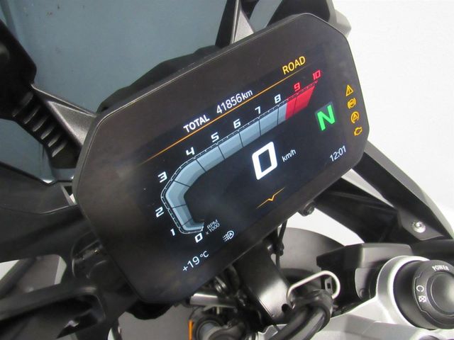 bmw - f-750-gs