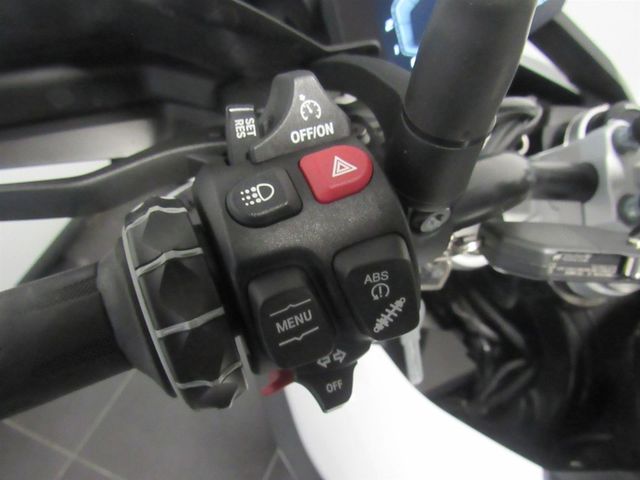 bmw - f-750-gs