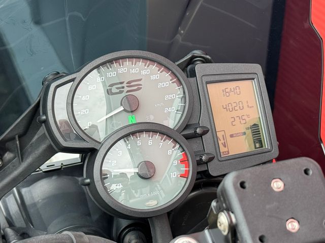 bmw - f-800-gs-adventure