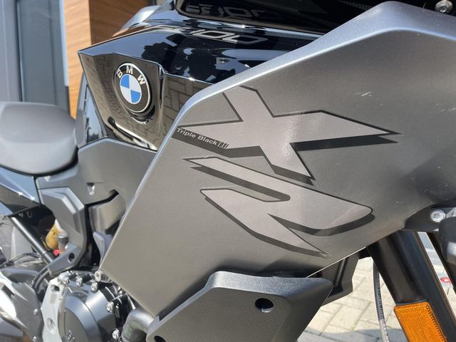 bmw - f-800-gs-black-edition