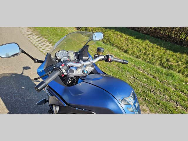 bmw - f-800-gt