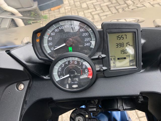 bmw - f-800-gt
