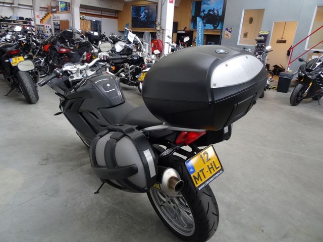 bmw - f-800-gt