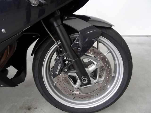 bmw - f-800-gt