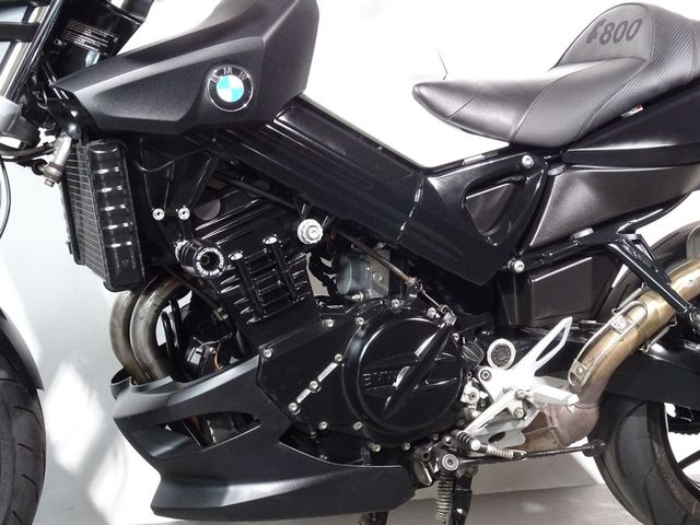 bmw - f-800-r