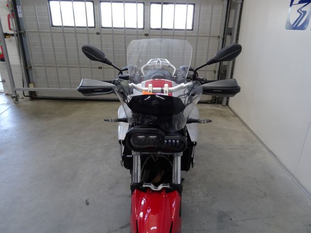 bmw - f-800-r