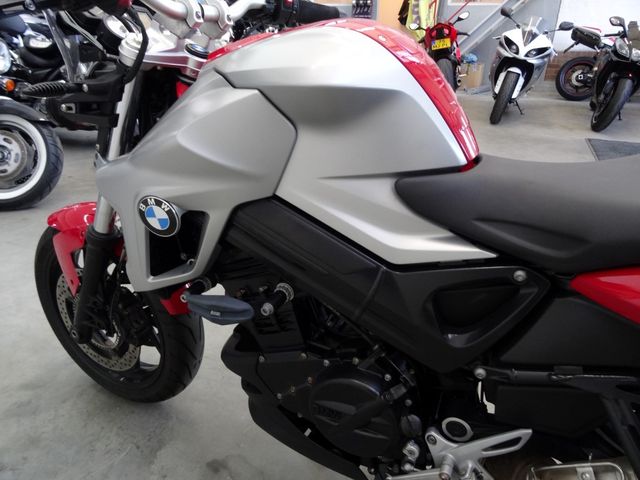 bmw - f-800-r