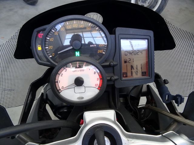 bmw - f-800-r