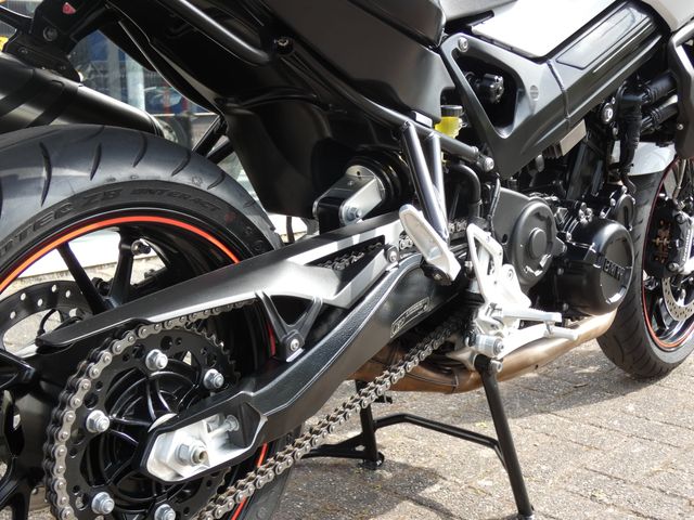 bmw - f-800-r