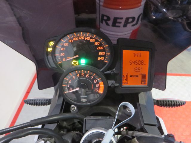 bmw - f-800-r