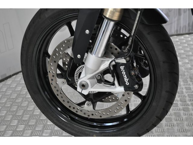 bmw - f-800-r