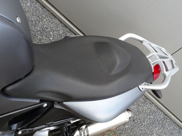 bmw - f-800-st