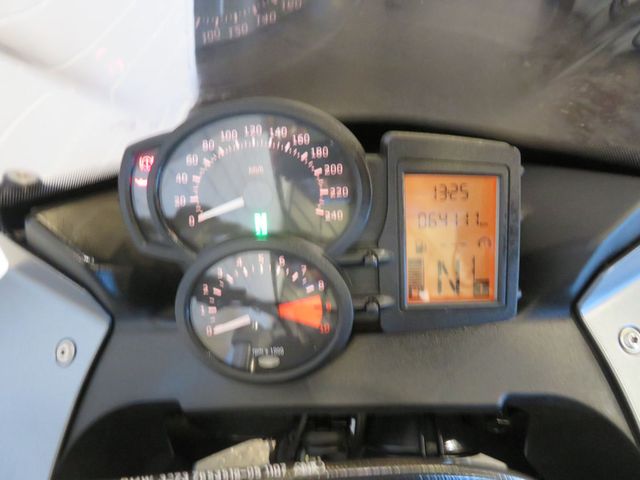 bmw - f-800-st