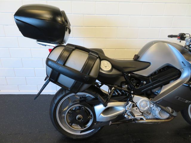 bmw - f-800-st