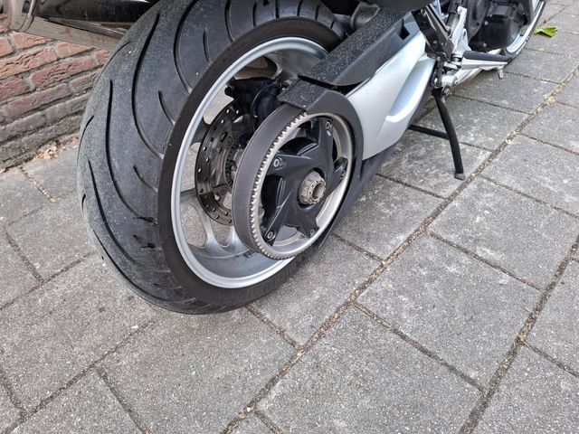 bmw - f-800-st