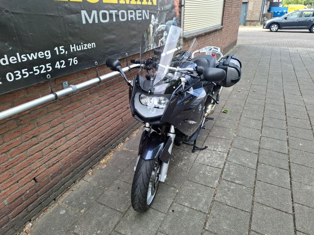 bmw - f-800-st