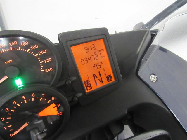 bmw - f-800-st