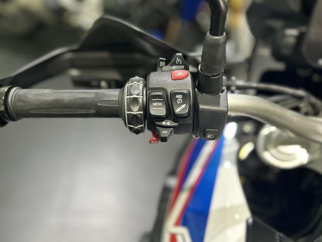 bmw - f-850-gs