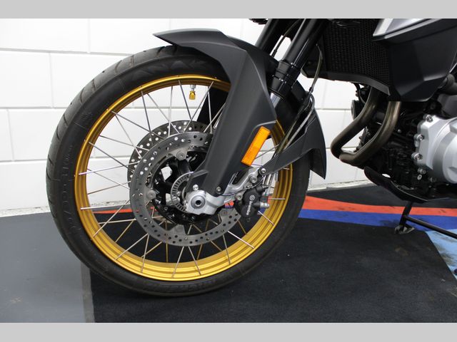 bmw - f-850-gs-40-years-edition