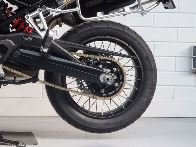 bmw - f-850-gs-adventure