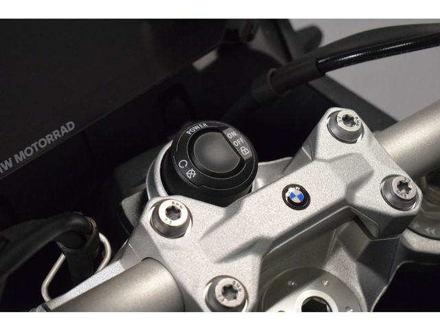 bmw - f-900-gs