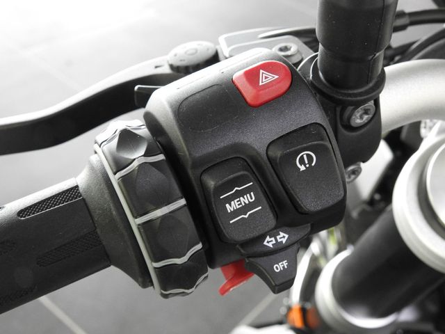 bmw - f-900-r