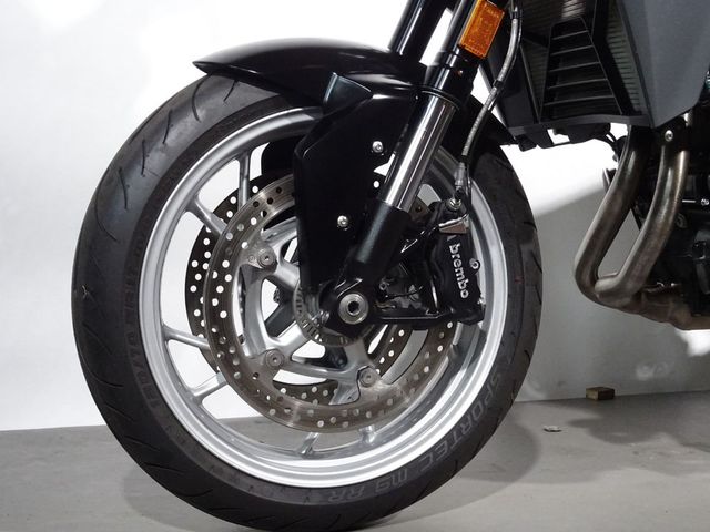 bmw - f-900-r