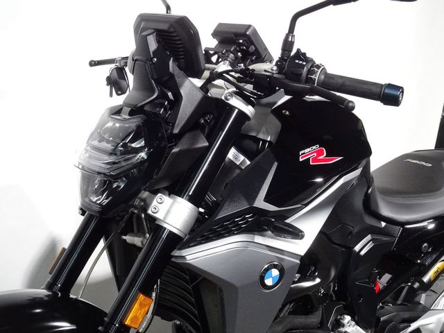bmw - f-900-r