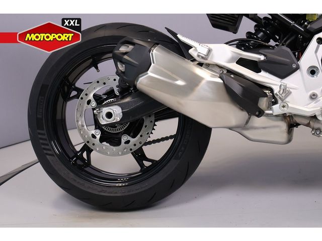 bmw - f-900-r