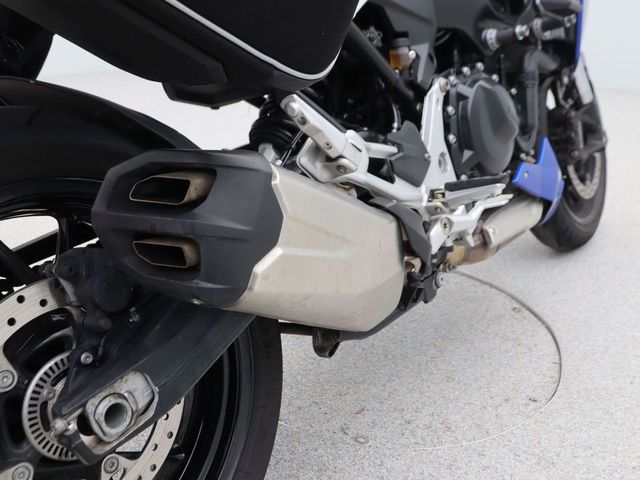 bmw - f-900-r