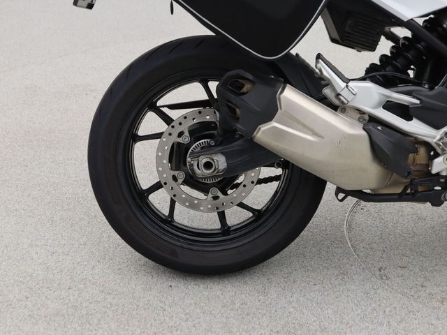 bmw - f-900-r