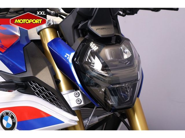 bmw - f-900-r