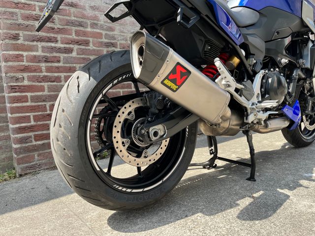 bmw - f-900-r