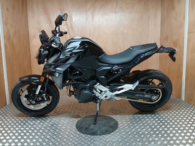 bmw - f-900-r