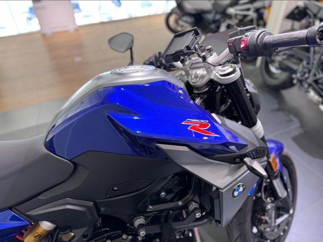 bmw - f-900-r