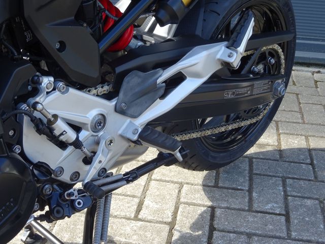 bmw - f-900-r