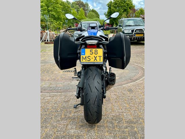 bmw - f-900-r