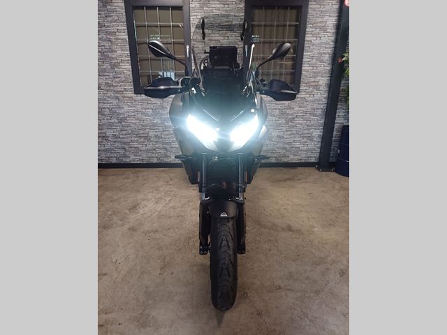 bmw - f-900-xr