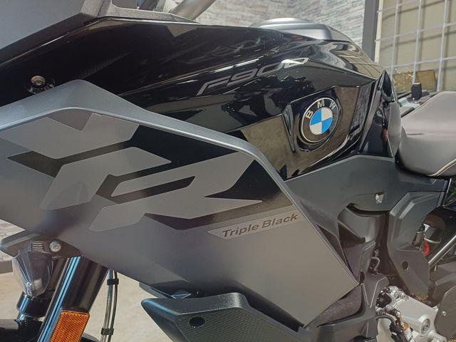 bmw - f-900-xr