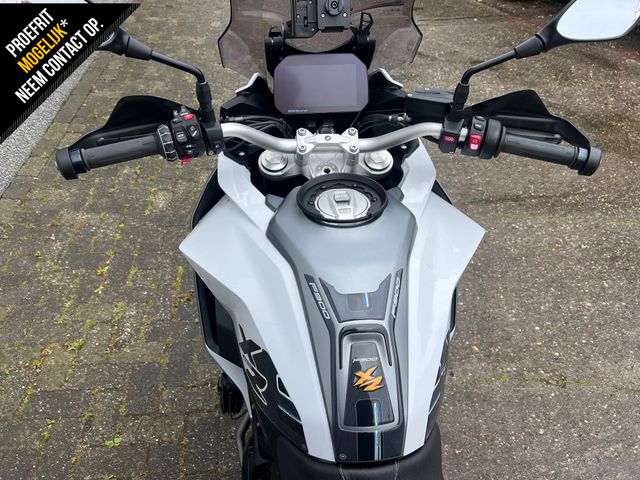 bmw - f-900-xr
