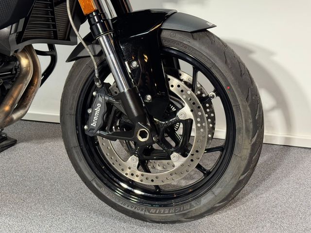 bmw - f-900-xr