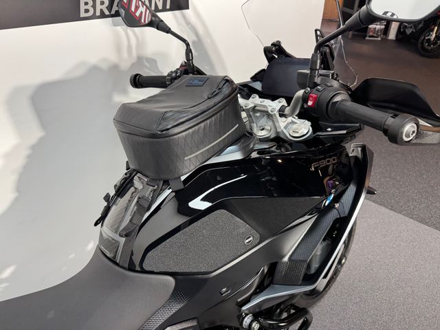bmw - f-900-xr
