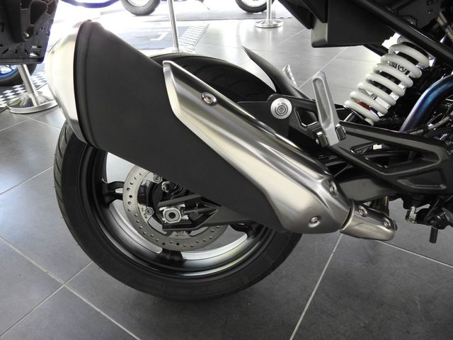bmw - g-310-r